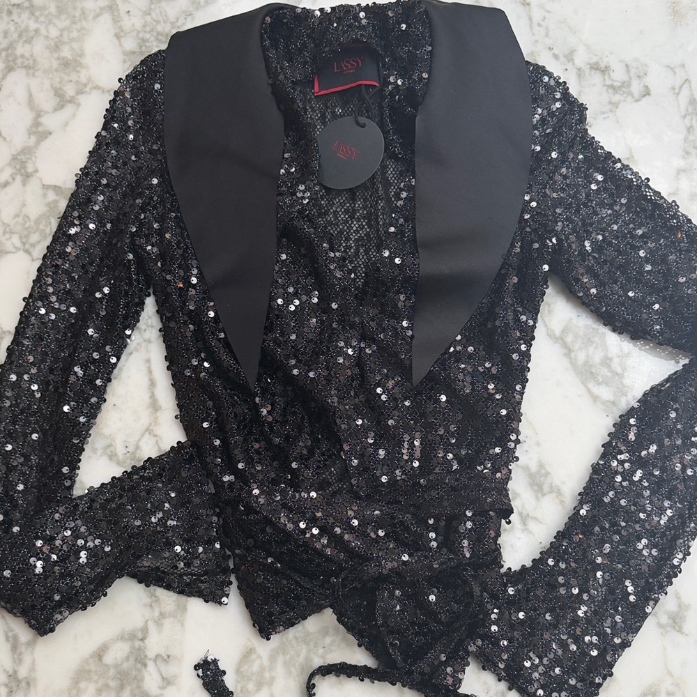 Lassy Vietnam Black Tuxedo Wrap Sequin Top